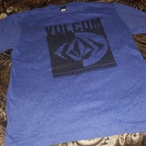 Men's Volcom t-shirt